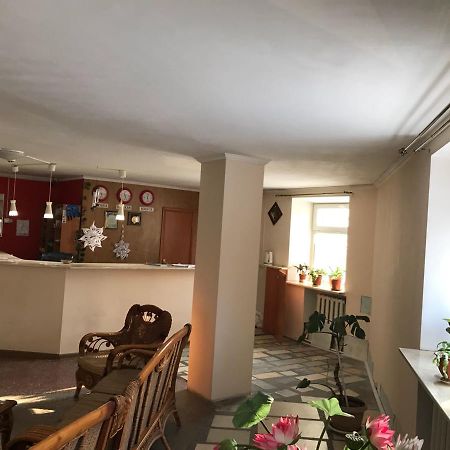 Turist Hotell Karagandy Exteriör bild
